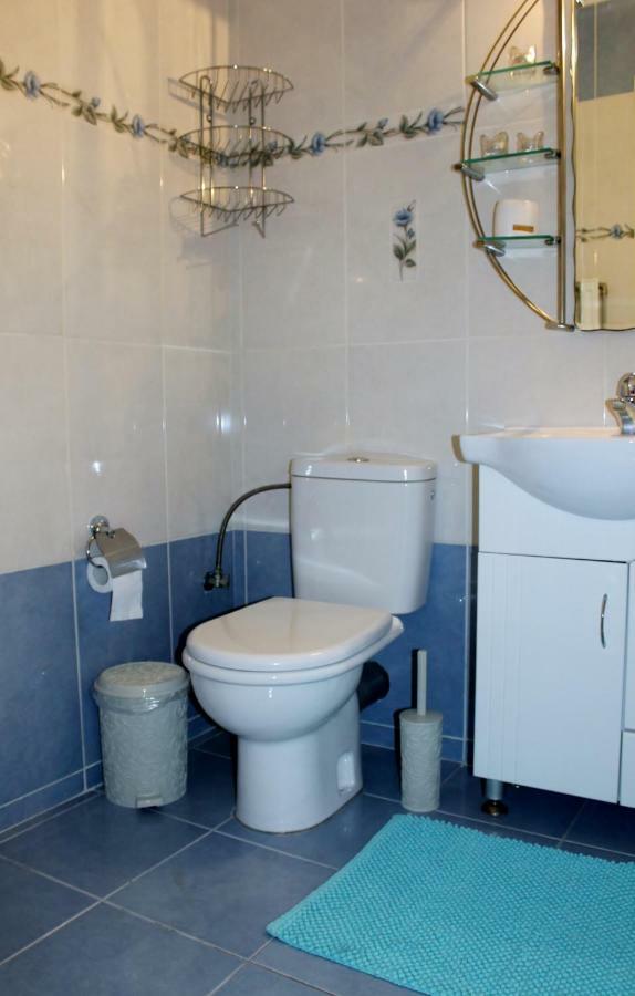 Cozy Studio Apartment In Pireus Exterior foto