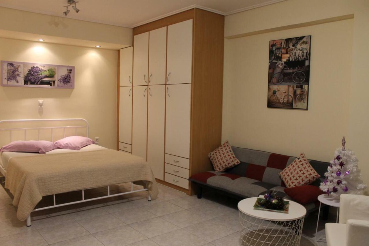 Cozy Studio Apartment In Pireus Exterior foto